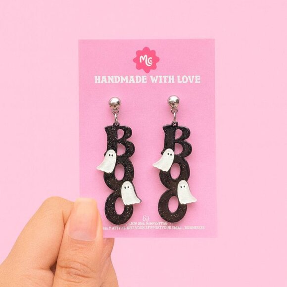 BOO Ghost Earrings — Cute Halloween Dangle Spooky Season Jewelry - Picture 2 of 5